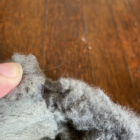 Ugg Wren Slippers - Picture 4 of 4